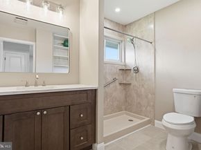 7 Wildflower Road, Levittown PA 19057