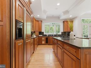 1401 Hidden Hill, Vienna VA 22182