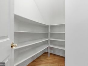 1401 Hidden Hill, Vienna VA 22182