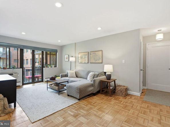2325 42nd Street NW 321, Washington DC 20007
