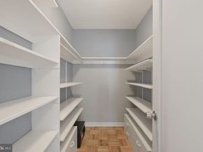 2325 42nd Street NW 321, Washington DC 20007