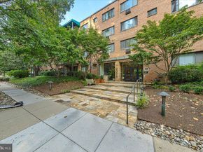 2325 42nd Street NW 321, Washington DC 20007