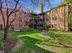 2325 42nd Street NW 321, Washington DC 20007
