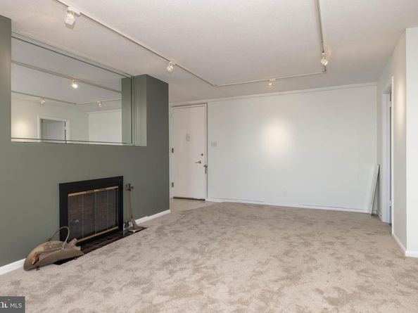 1001 City Avenue W813, Wynnewood PA 19096