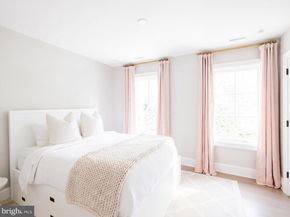 1704 Russell Road, Alexandria VA 22301