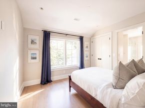 1704 Russell Road, Alexandria VA 22301