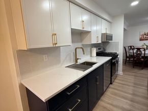 11252 Chestnut Grove Square 26, Reston VA 20190