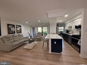11252 Chestnut Grove Square 26, Reston VA 20190