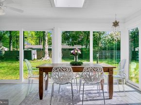 16 Glenolden Road, Yardley PA 19067