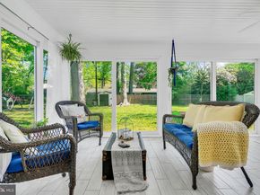 16 Glenolden Road, Yardley PA 19067
