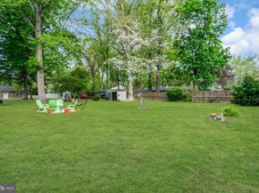 16 Glenolden Road, Yardley PA 19067