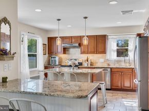 16 Glenolden Road, Yardley PA 19067