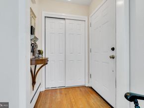 16 Glenolden Road, Yardley PA 19067