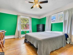 16 Glenolden Road, Yardley PA 19067