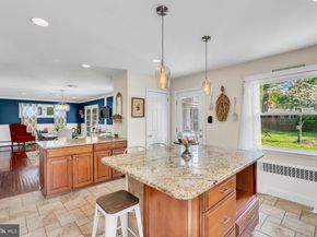 16 Glenolden Road, Yardley PA 19067