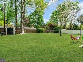16 Glenolden Road, Yardley PA 19067