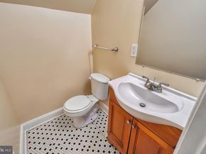 521 Foxhall Place SE, Washington DC 20032