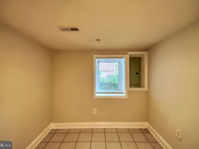 521 Foxhall Place SE, Washington DC 20032
