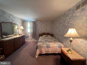 212 S Marmic Drive, Southampton PA 18966