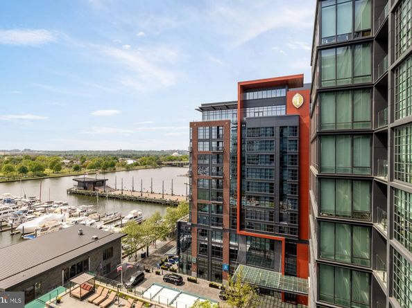 45 Sutton Square SW 906, Washington DC 20024