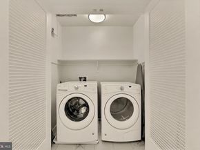 45 Sutton Square SW 906, Washington DC 20024