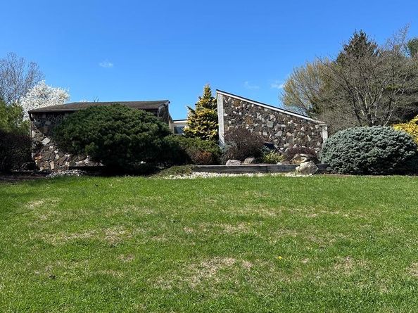 93 Meer Drive, Feasterville Trevose PA 19053