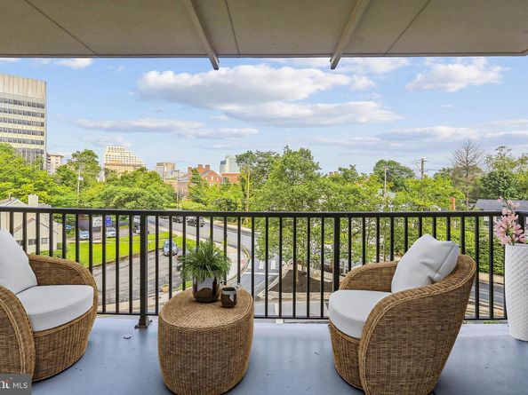 4242 East West Highway 414, Chevy Chase MD 20815