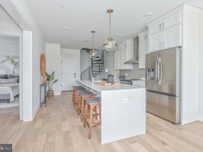 4347 Harrison Street NW PENTHOUSE SEVEN, Washington DC 20015