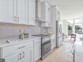 4347 Harrison Street NW PENTHOUSE SEVEN, Washington DC 20015