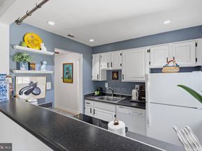 708 S Arlington Mill Drive 14304, Arlington VA 22204