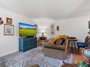 708 S Arlington Mill Drive 14304, Arlington VA 22204