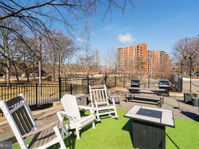 1300 S Arlington Ridge Road 718, Arlington VA 22202