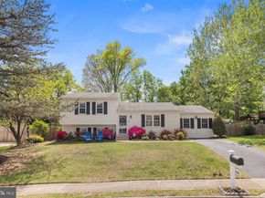 1315 Bayshire Lane, Herndon VA 20170