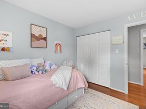 1315 Bayshire Lane, Herndon VA 20170