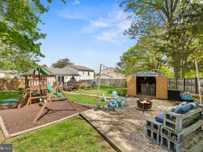 1315 Bayshire Lane, Herndon VA 20170