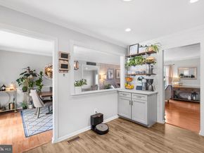 1315 Bayshire Lane, Herndon VA 20170