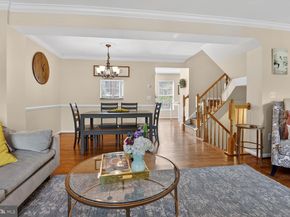 917 Rolfe Place, Alexandria VA 22314