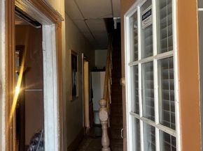 633 10TH Street NE, Washington DC 20002