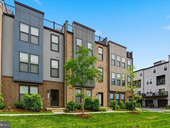 2315 Liberty Loop, Herndon VA 20171