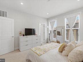 2315 Liberty Loop, Herndon VA 20171