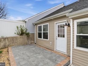 6687 Pickwick Court, Bensalem PA 19020
