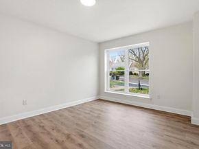 6687 Pickwick Court, Bensalem PA 19020