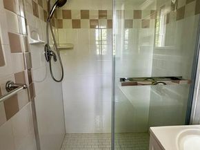 3302 Chicamuxen Court, Falls Church VA 22041
