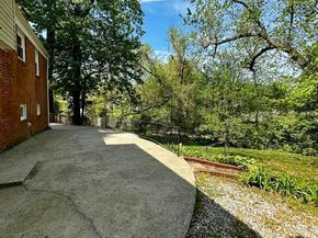 3302 Chicamuxen Court, Falls Church VA 22041
