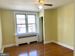 3327 Glenview Street, Philadelphia PA 19149