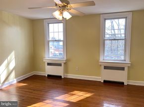 3327 Glenview Street, Philadelphia PA 19149