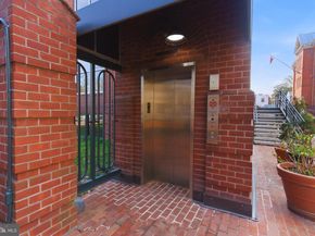 1215 28TH Street NW L4, Washington DC 20007