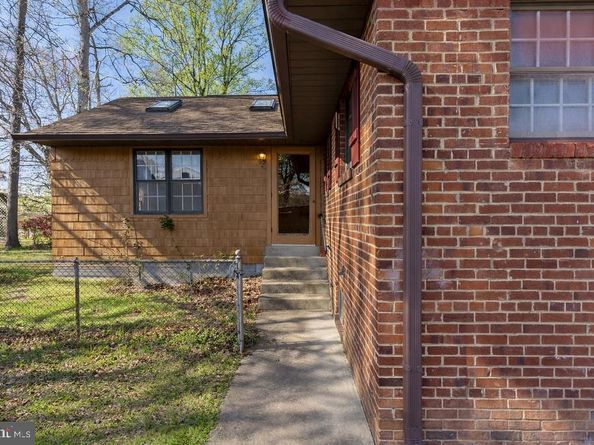 3614 Crest Drive, Annandale VA 22003