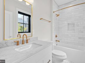 3713 R St NW, Washington DC 20007