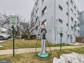 3701 5TH Street S 406, Arlington VA 22204